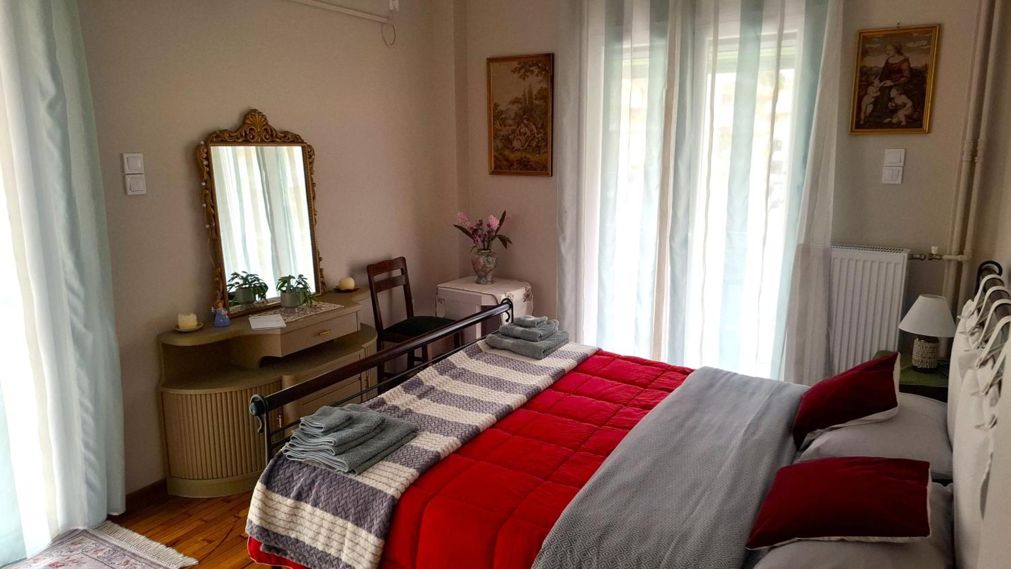 Acropolis View Apartment *